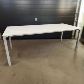 STEELCASE│Bureau droit Hauteur réglable L 180│Modèle Kalidro│Blanc/Gris alu