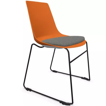 ARA│Chaise polyvalente avec placet tissu - Pieds luge│Empilable par 5