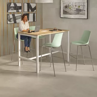 ARA│Tabouret Haut avec dossier