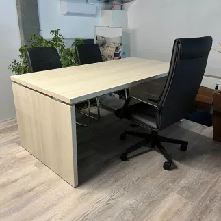 XENION│Bureau Direction droit L 180 x p 90 cm - avec voile de fond│Chêne Fil