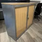 CLASSIF│Armoire rideau L 120 x H 100 cm avec top de finition│Gris aluminium / Hêtre CLASSIF│Armoire rideau L 120 x H 100 cm avec top de finition│Gris aluminium / Hêtre