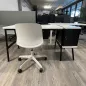ALTO│Bureau avec extension caisson et voile de fond│Blanc / Noir ALTO│Bureau avec extension caisson et voile de fond│Blanc / Noir