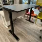 LUTZ │Bureau électrique simple motorisation L 160 x p 80 x H réglable - 3 mémoires de position - USB A+C│Noir velour/Noir LUTZ │Bureau électrique simple motorisation L 160 x p 80 x H réglable - 3 mémoires de position - USB A+C│Noir velour/Noir