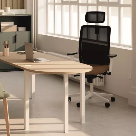 VOLT BLACK│Fauteuil de travail structure noir avec têtière -Dossier résille