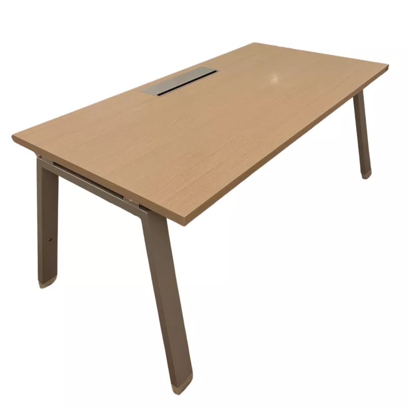 ALEA│Modèle Atreo│Bureau L 160 x p 80 cm x H Réglable│Grande trappe│Chêne clair/ Gris clair ALEA│Modèle Atreo│Bureau L 160 x p 80 cm x H Réglable│Grande trappe│Chêne clair/ Gris clair