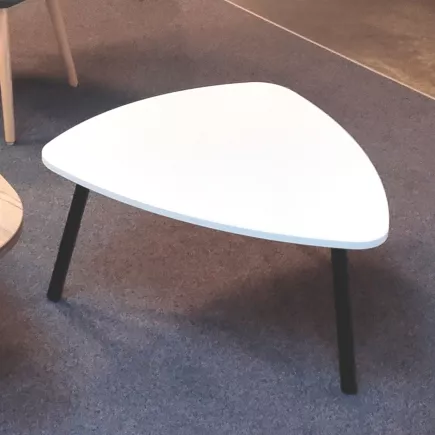 MEDIATOR│Table Basse galet H 34 X L70 cm│3 pieds métal