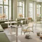 CHILL│Table carrée cintrée - plateau en matériaux recyclés H71,7 cm │Coloris à choix