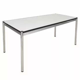 USM HALLER│Table résine 200x100│Gris perle/Champs noir/Pieds acier chromé