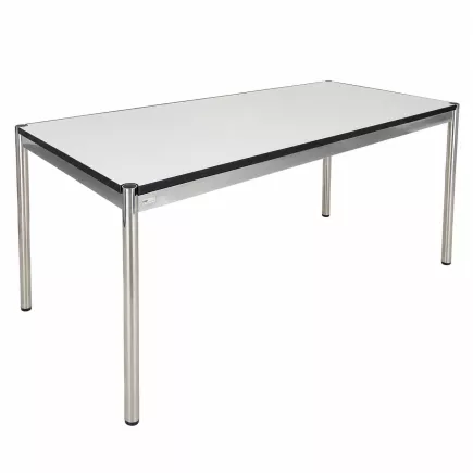 USM HALLER│Table résine 200x100│Gris perle/Champs noir/Pieds acier chromé