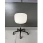 RBM Noor Footbase|Designer Flokk |Siège de travail|L 66.5 × H 85.7 cm|Blanc/Noir RBM Noor Footbase|Designer Flokk |Siège de travail|L 66.5 × H 85.7 cm|Blanc/Noir