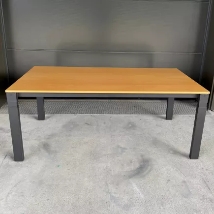 BIGLA BST2 ERGO│Bureau droit réglable │L180 x P90 cm│Hêtre naturel/Noir
